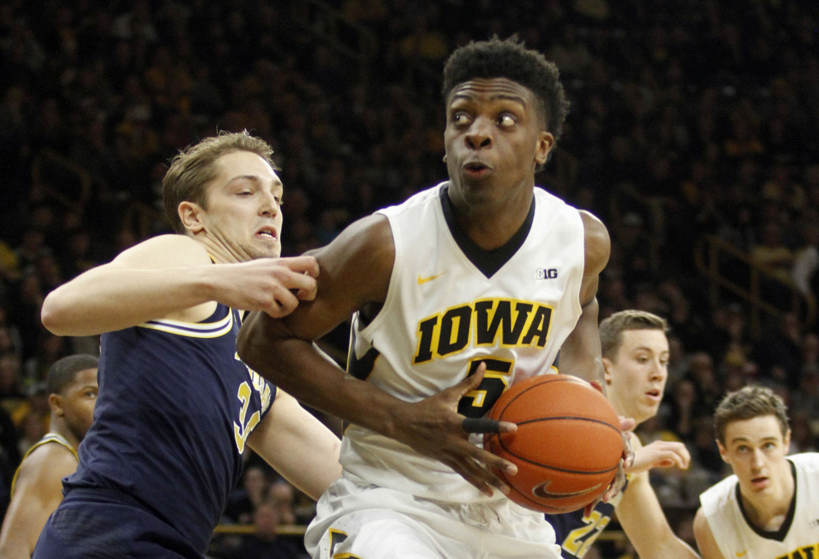 Michigan Iowa Basketball